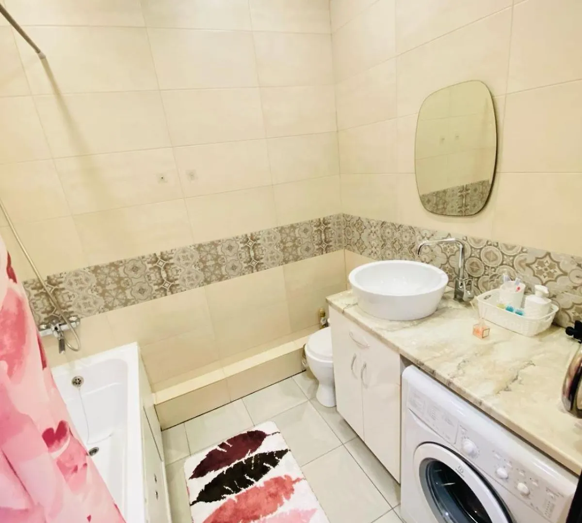 Like Sweet Home 2 Almaty Apartment