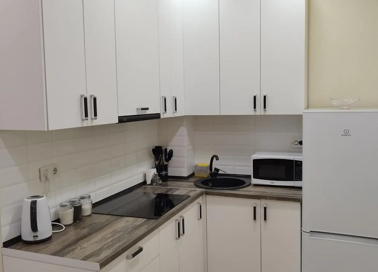 Like Sweet Home 2 Almaty Apartment